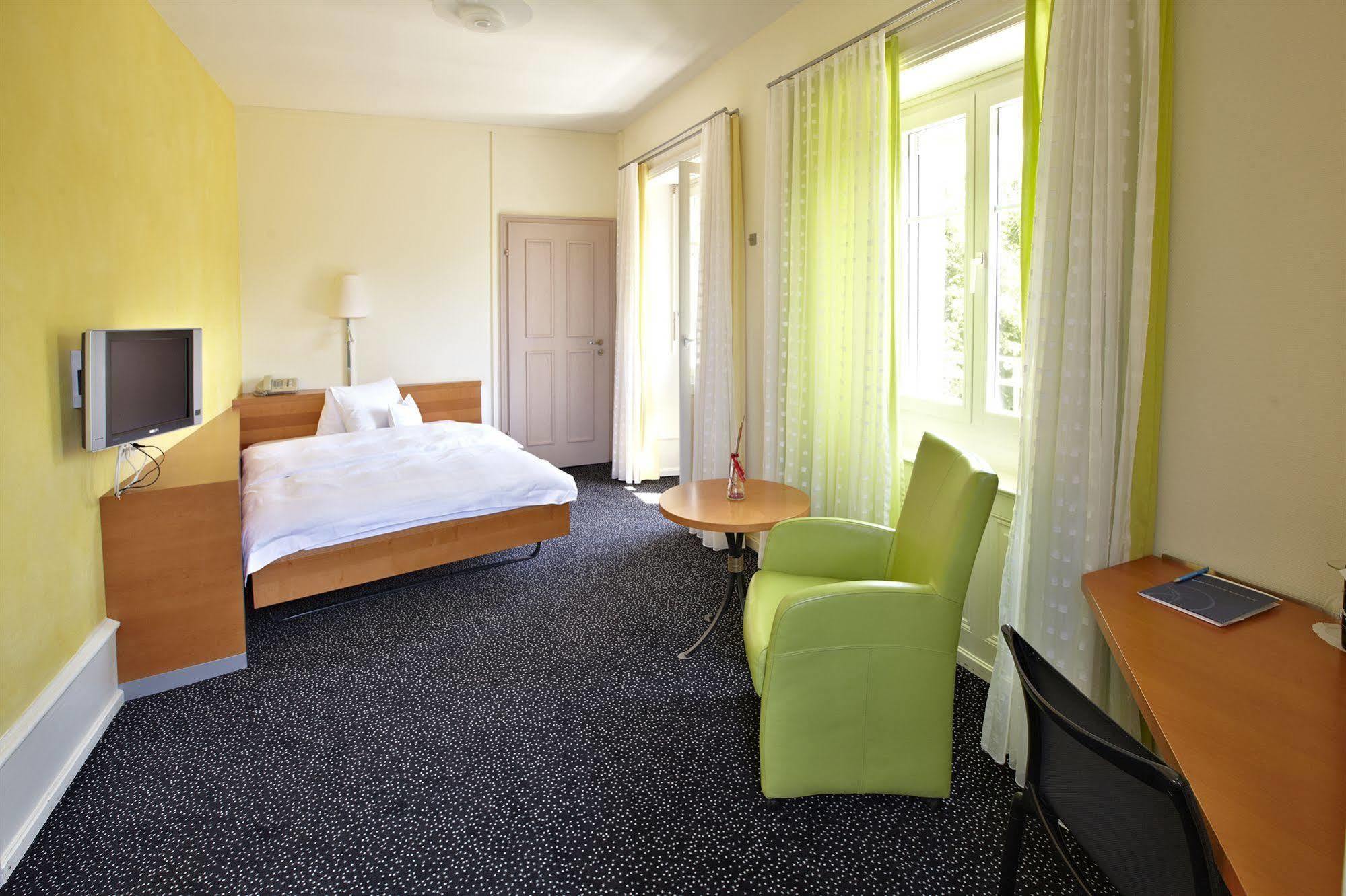 Hotel Schuetzen Rheinfelden Buitenkant foto